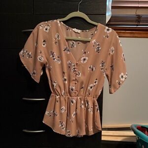 Sienna Sky Floral Blouse in Tan and White